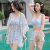 Bikini trắng kèm áo choàng siêu xinh 