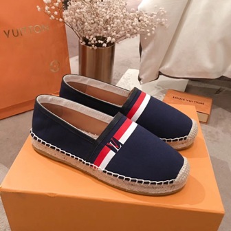 GIÀY SLIP ON LV SIÊU ĐẸP 