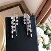 Giầy là bạn thân thiết đối với chúng ta trên mỗi chặng đường